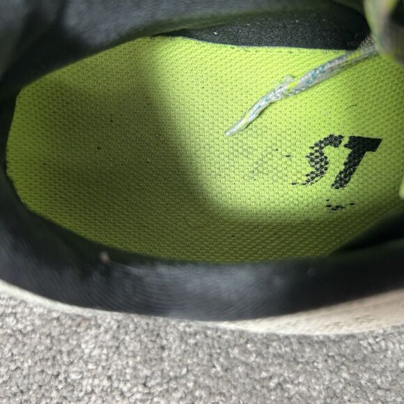 Nike Air Zoom Terra Kiger 3 749335-003 Womens Size 10.5 Gray Trail Running Shoes - Picture 11 of 12